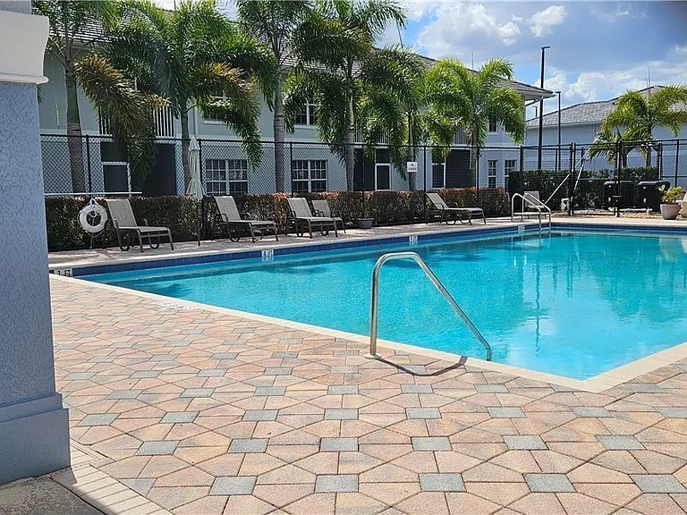 8424 Bernwood Cove Loop #1511 — Photo 1