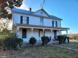 6611 S Blue Ridge Tpke, Rochelle, VA 22738