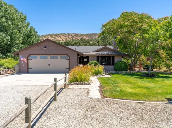 18250 Arosa Rd, Tehachapi, CA 93561