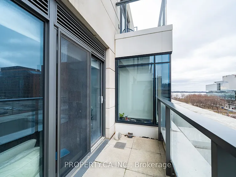 12 Bonnycastle St #422 — Photo 15