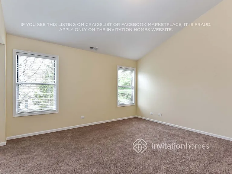2499 Deerfield Dr — Photo 9