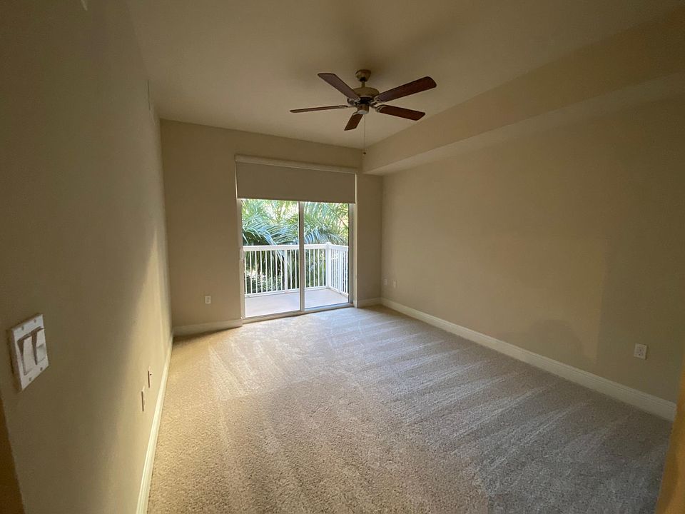1st image of 1701 SE 17th St #117