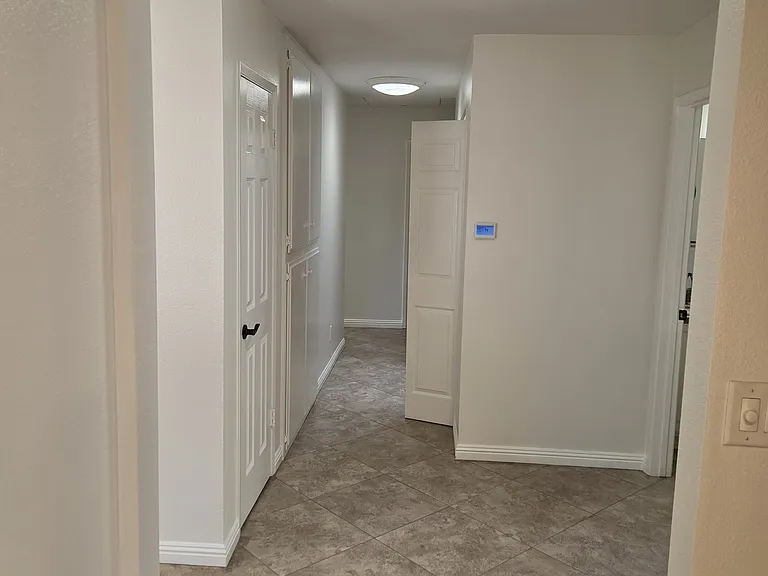 1037 Alta Vista Dr — Photo 28