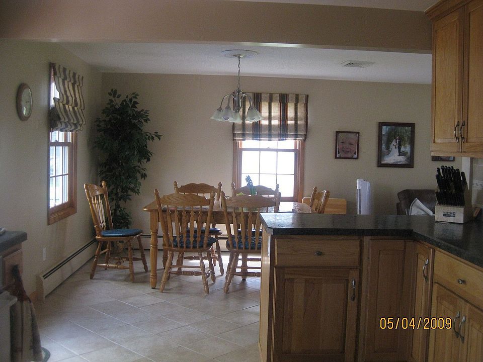 2nd image of 6727 Ward Rd