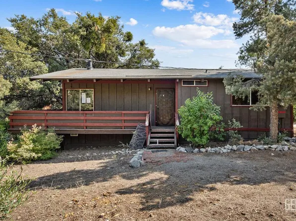 1920 Linden Dr, Pine Mountain Club, CA 93222