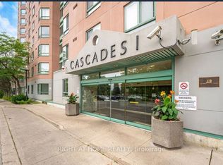 61 Markbrook Ln #317, Toronto, ON M9V5E7