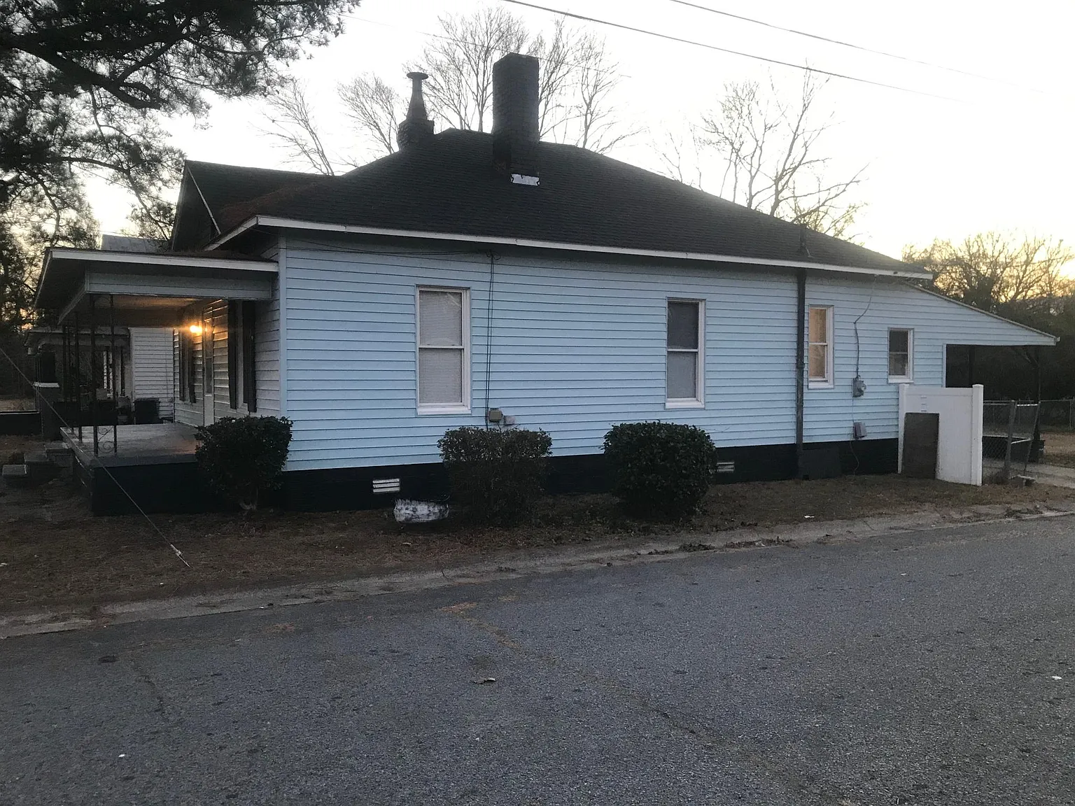 3 bed, 1300 sqft, $1,450 — Photo 4