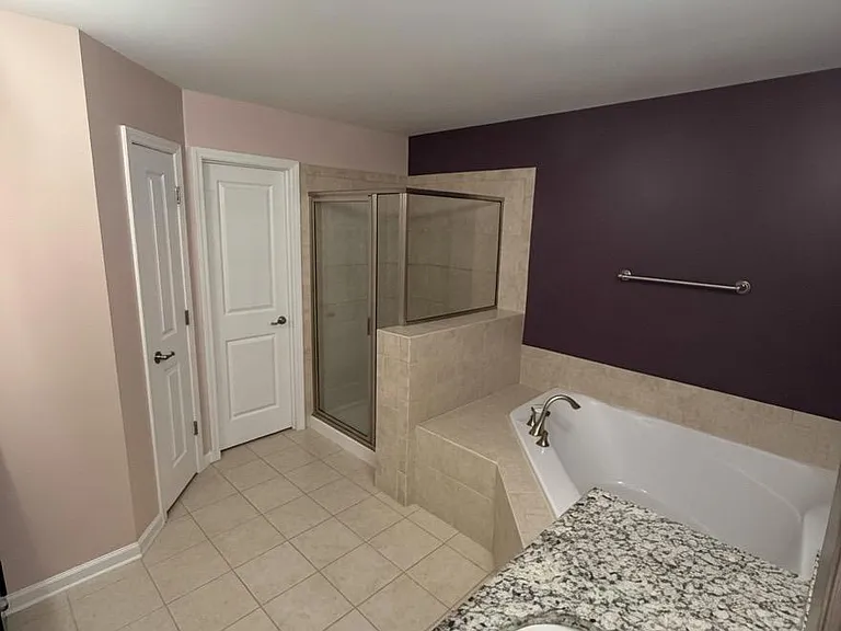 5733 Hurkett Ct — Photo 15