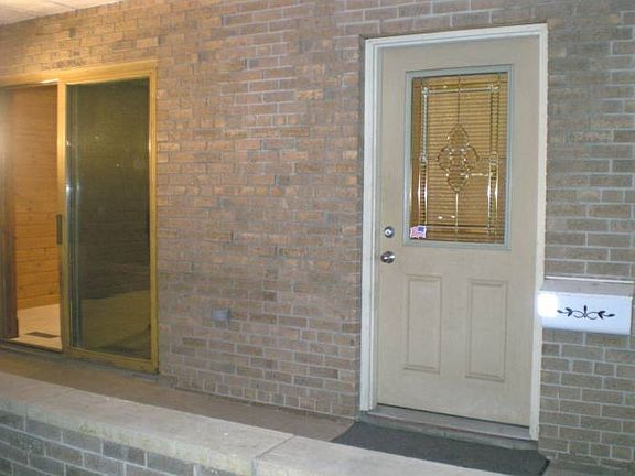 Private Patio & Entrance