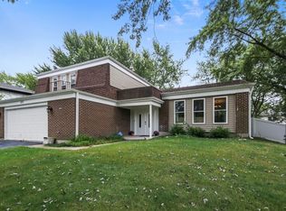 337 Falcon Ridge Way, Bolingbrook, IL 60440