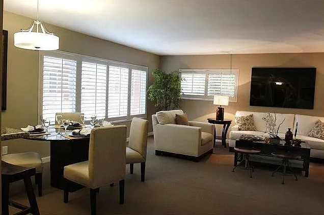 133 N Almont Dr #305 — Photo 5