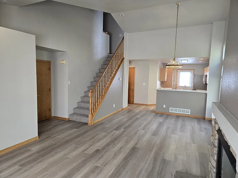 1632 Foxhall Ct — Photo 37