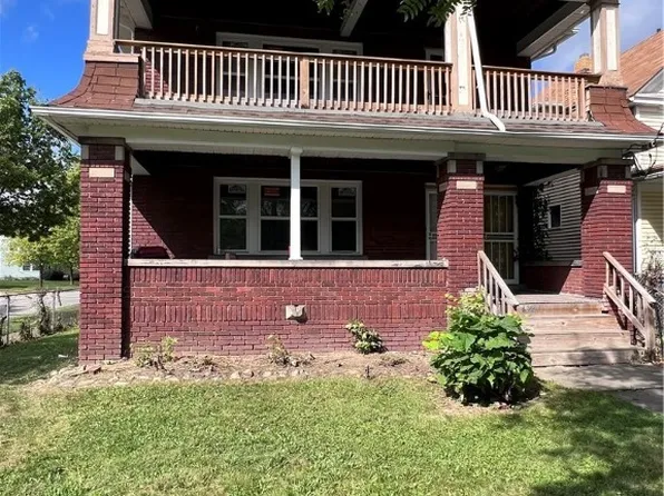 4246 Martin Luther King Jr Dr, Cleveland, OH 44105