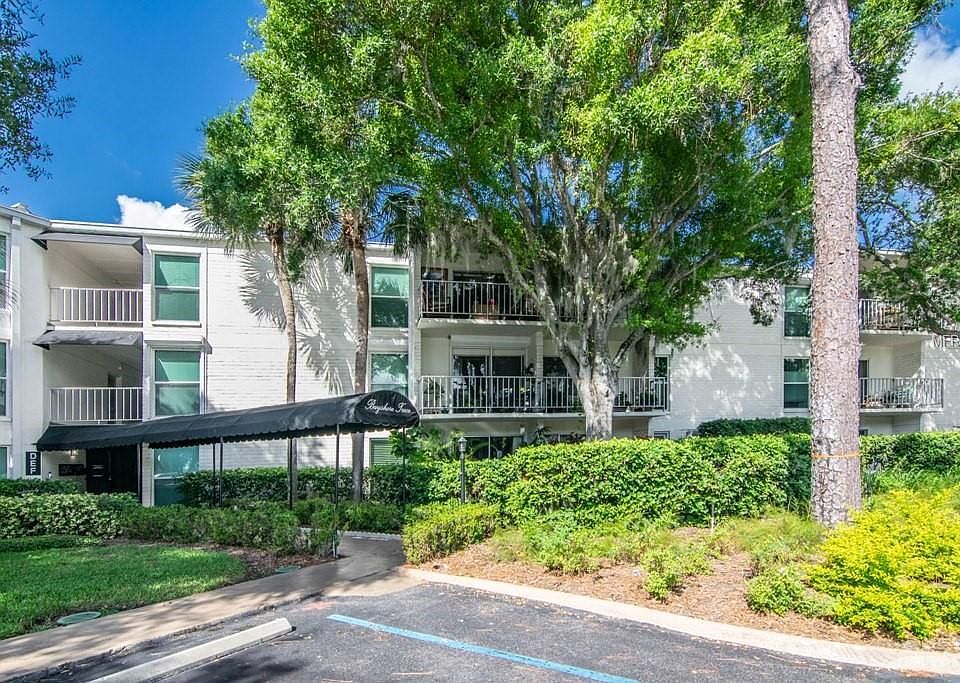 1st image of 3325 Bayshore Blvd Unit D18