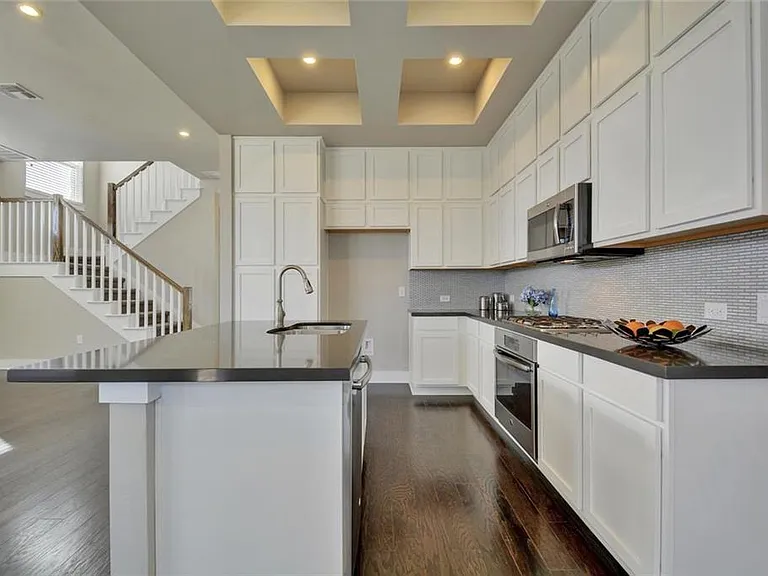900 Banyon St #A — Photo 10