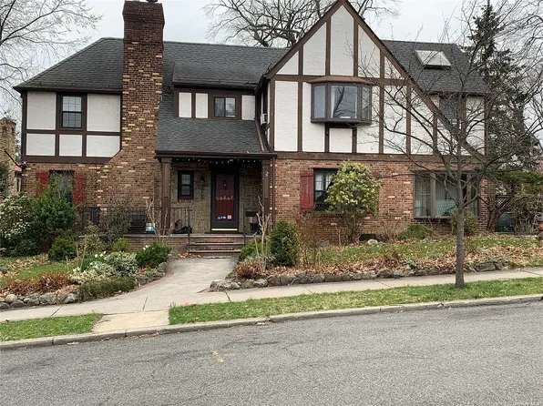 18259 Radnor Rd, Jamaica, NY 11432