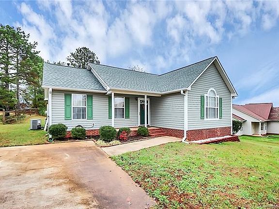 2nd image of 121 Brookshire Dr