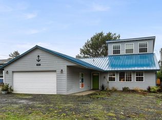 1041 S Anchor St, Rockaway Beach, OR