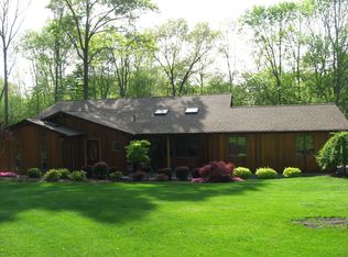 3 Skye Pl, Chestnut Ridge, NY 10977