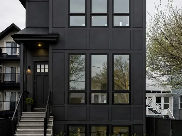 1830 N Saint Louis Ave #1, Chicago, IL 60647