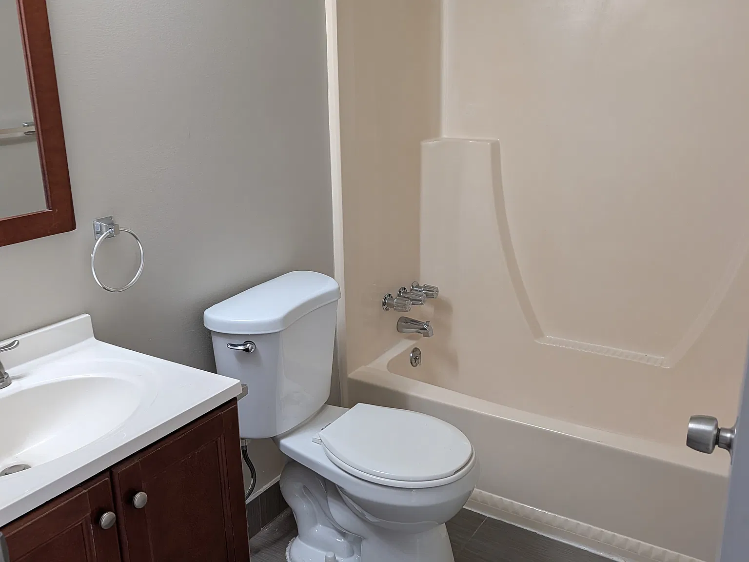 2 bed, 800 sqft, $1,150 — Photo 4