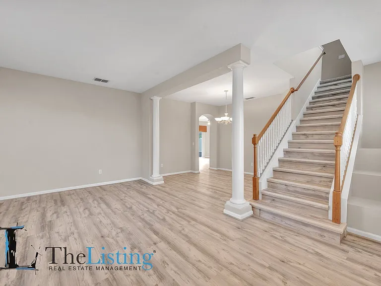 2872 Spring Heather Pl — Photo 4