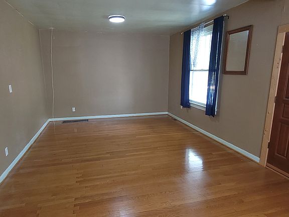 Living room left side