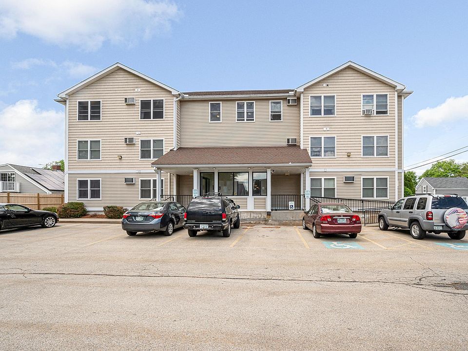 1st image of 15 Lovell Street #19