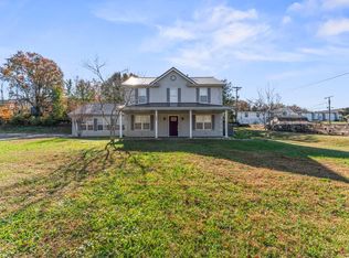 108 Lake Valley Rd, Dickson, TN 37055