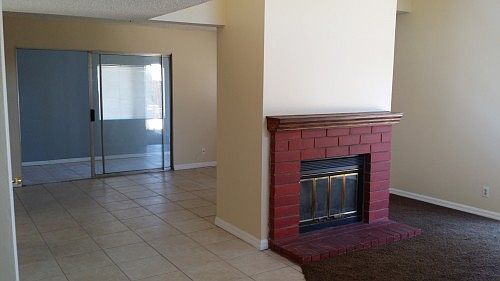 4th image of 216 Parkhaven Ct