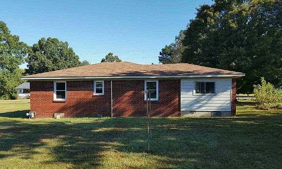 5th image of 135 Curtis Ln