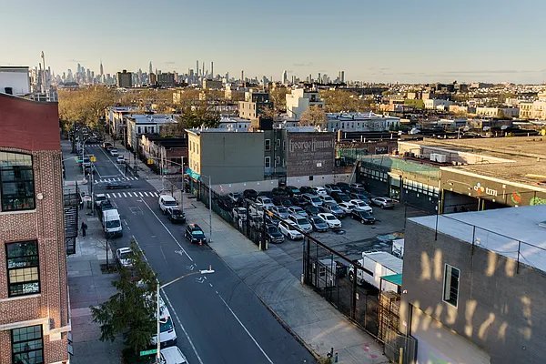 Rented by Carnegie Management Inc | media 16