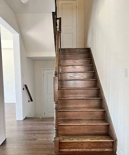 1335 Stevens Rd — Photo 2