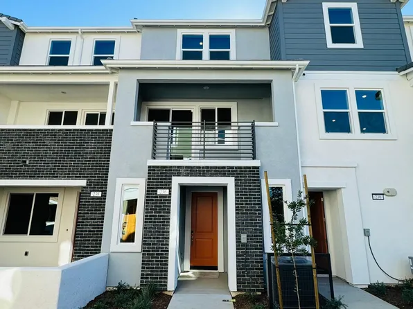 236 Lockhart Way, West Covina, CA 91790