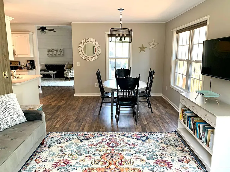 2 Overpeck Ln — Photo 40