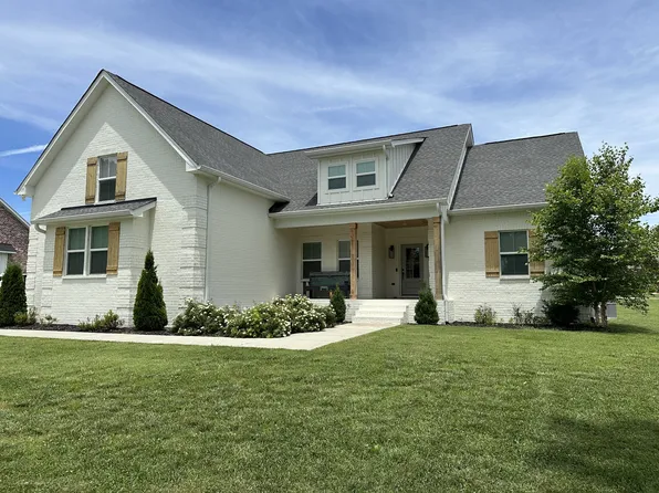 1055A Magnolia Springs Rd, Portland, TN 37148