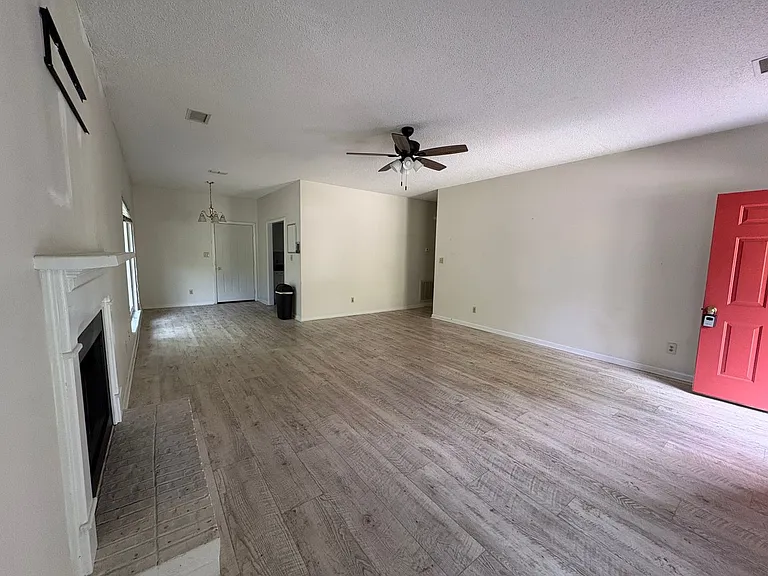 3394 E Oglethorpe Hwy — Photo 9