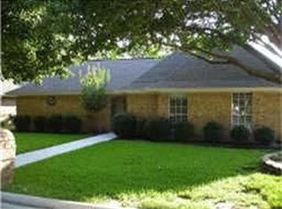 1539 Inverness Rd, Mansfield, TX 76063