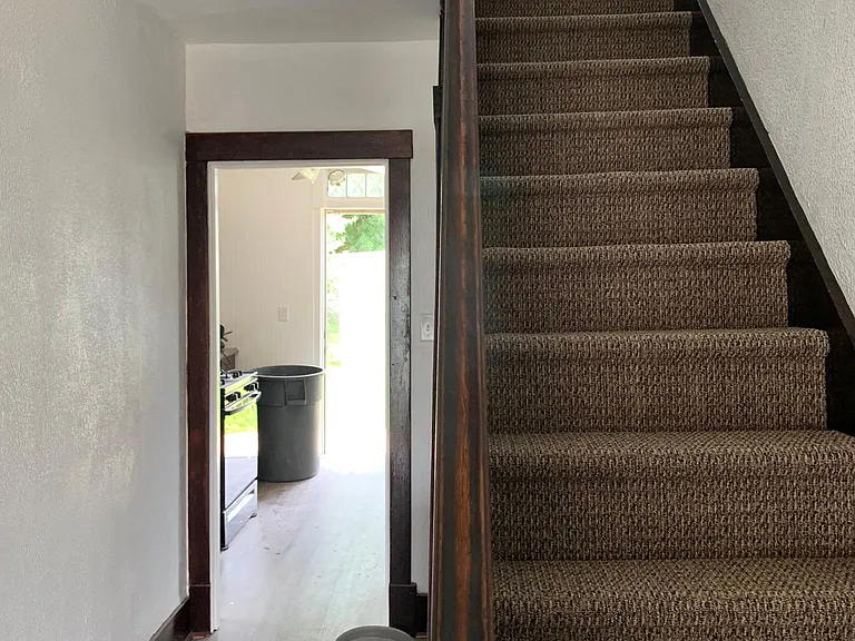 311 Dengler St — Photo 6