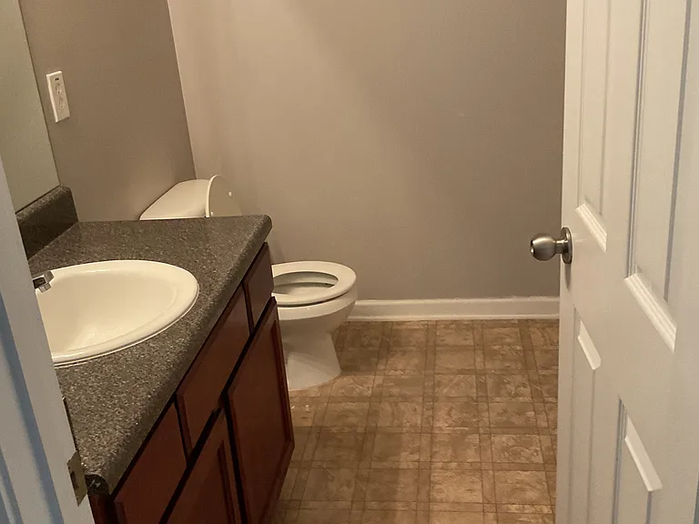 2251 Nicole Dr — Photo 15