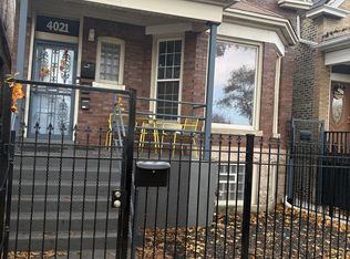 4021 W Harrison St #1, Chicago, IL 60624