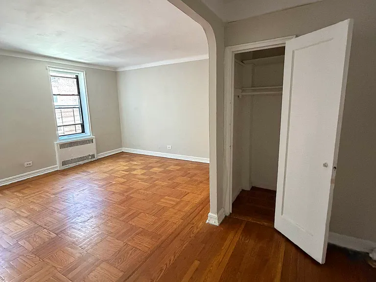 4015 Hampton St #3H — Photo 2