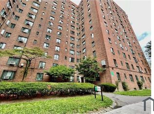 99 Metropolitan Oval APT 8A, Bronx, NY 10462