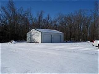 2nd image of 21 Royal Oak Ln