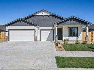 320 NW Par Ave, Madras, OR 97741