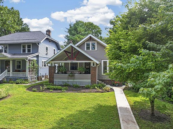 3rd image of 223 Brighton Rd