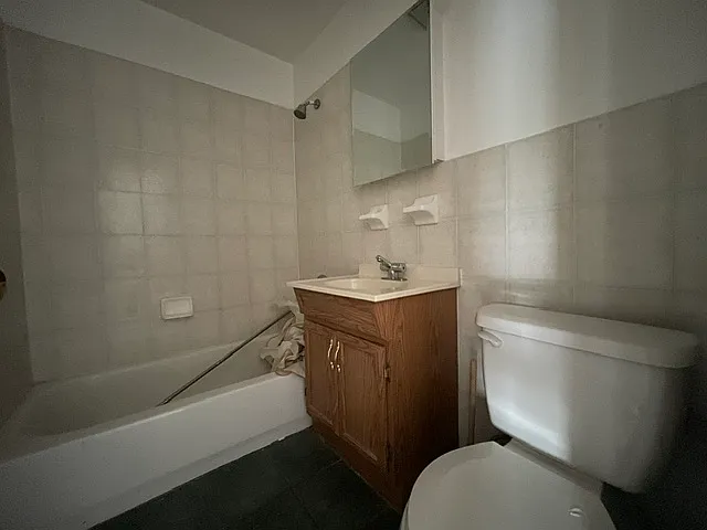 463A 5th Ave #4R — Photo 3