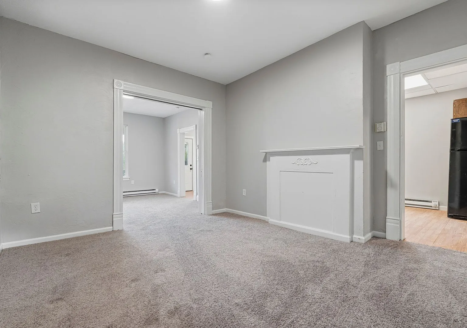 Beautiful 3 Bedroom House in Munhall available now! — Photo 4