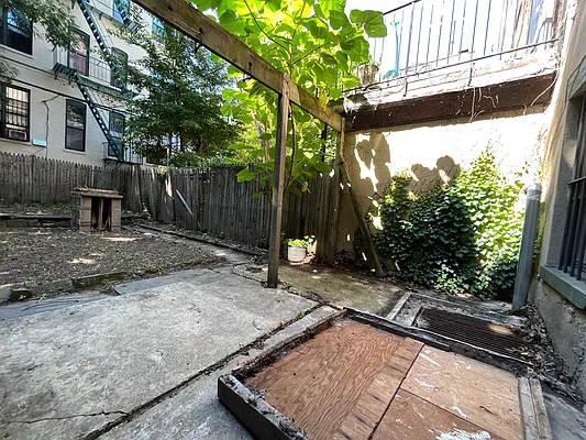 Rented by Brooklyn Rentals NYC | media 5