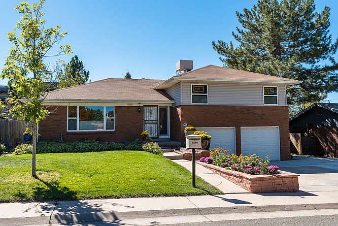 1st image of 6860 E Panorama Ln